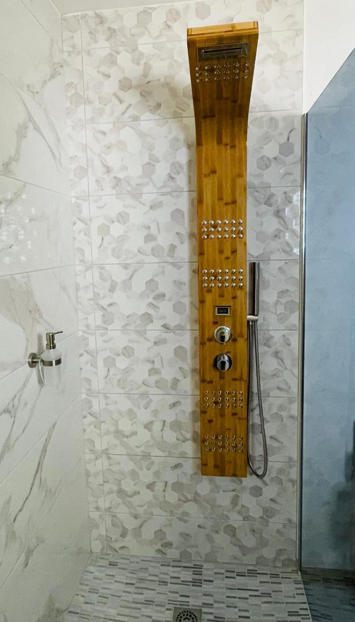 Au Sommet Des Salazes Hotel Salazie Ngoại thất bức ảnh